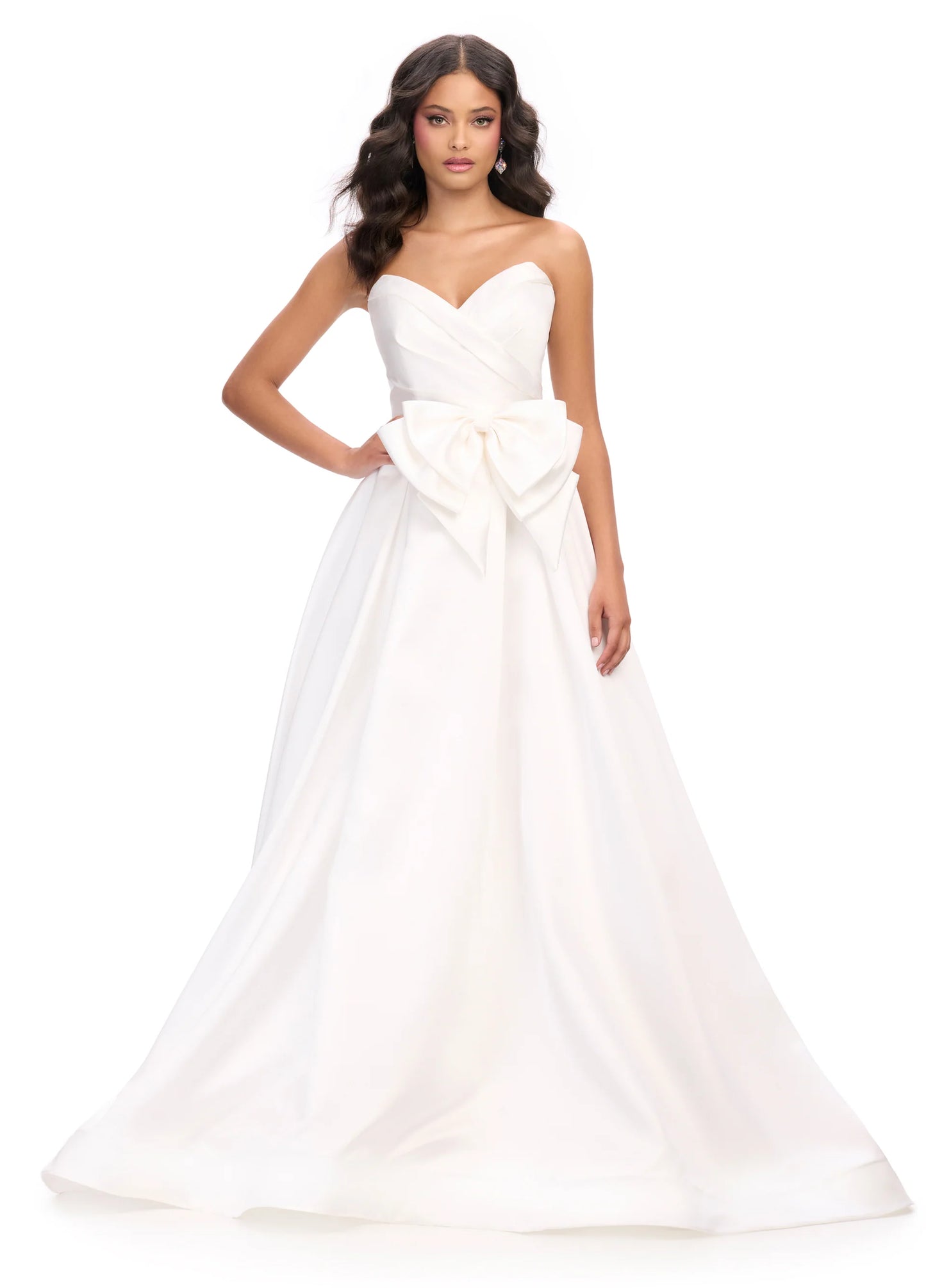 Expertly designed by Ashley Lauren, style 11770 strapless ballgown features a beautiful bow detail and sweetheart neckline. The perfect combination of elegance and style, this dress is a must-have for any formal occasion. Crafted with precision and attention to detail, it's sure to make you stand out.