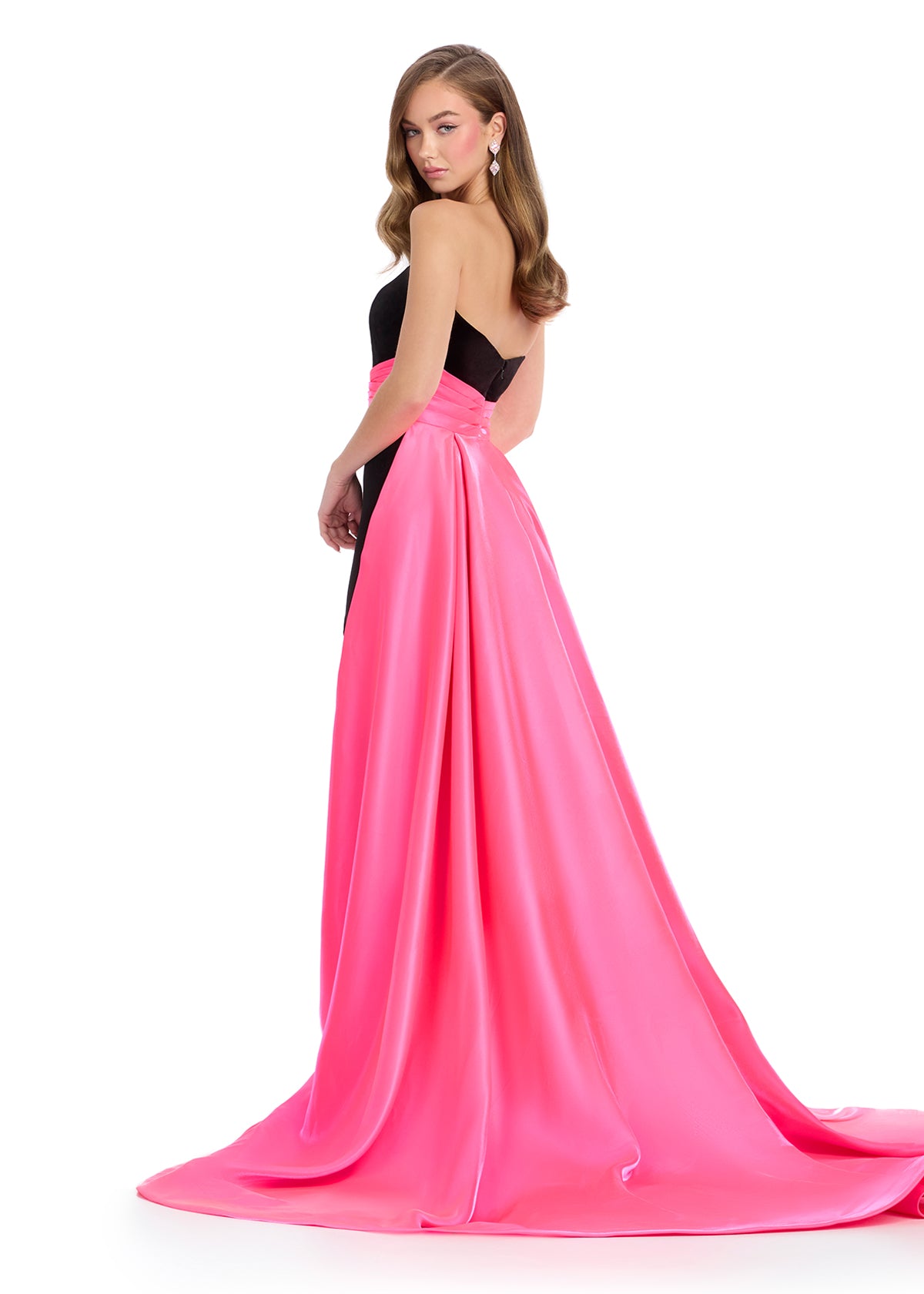 Elevate your formal wear with the Ashley Lauren 11857 Long Fitted Velvet Pageant Dress. Crafted from luxurious velvet, this gown is tailored to accentuate your figure. The elegant satin overskirt adds a touch of sophistication, making it perfect for any formal occasion. Make a statement with this stunning evening gown.&nbsp;We are obsessed with this classic strapless velvet dress with a left leg slit. The dress is finished with a gorgeous satin overskirt sinching the waist and oozing elegance.

Strapless Ne