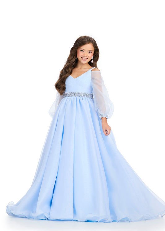 Expertly designed for pageants, formal events, and special occasions, the Ashley Lauren Girls 8273 Organza dress will make your little one feel like a true princess. Featuring a stunning long sleeve ballgown design, this dress is made from high-quality organza fabric and also features an elegant off the shoulder neckline. Give your child a look that will stand out and make them feel confident and beautiful.