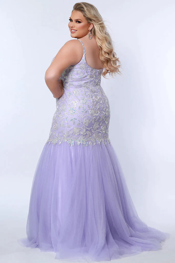 Sydney's Closet Tease Prom TE2316 Leaf Lace Appliques With Sequin Mermaid Silhouette Scoop Neckline Plus Sizes Prom Dress. This prom dress is the height of sophistication and glamour - it's simply 'dress'-sive! The leaf lace appliques and sequins shimmer in the light as you twirl on the dance floor in the sleek Mermaid silhouette. Become the belle of the ball in Sydney's Closet TE2316!