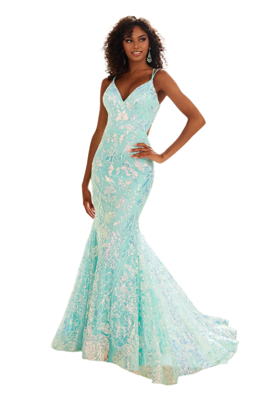 Expertly designed by Ellie Wilde EW36034 this long backless mermaid prom dress is a show-stopping piece. With its shimmering sequins and figure-flattering silhouette, this gown will make you feel like the belle of the ball. Perfect for pageants, prom, or any special occasion, this dress is sure to turn heads.