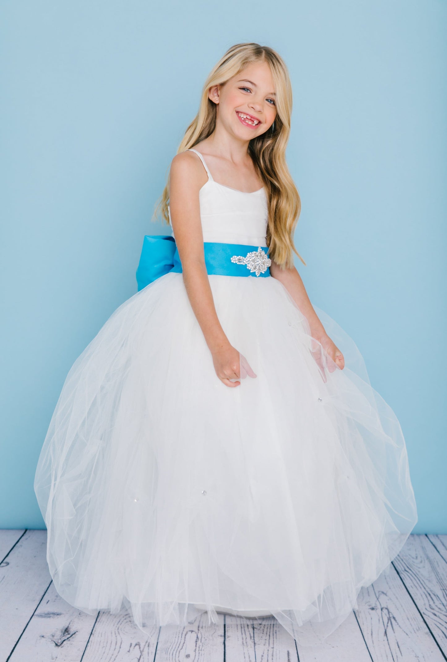 Rosebuds 5130 Size 6 Ivory Long Tulle Ballgown Flower Girl Dress Bling Belt Gown