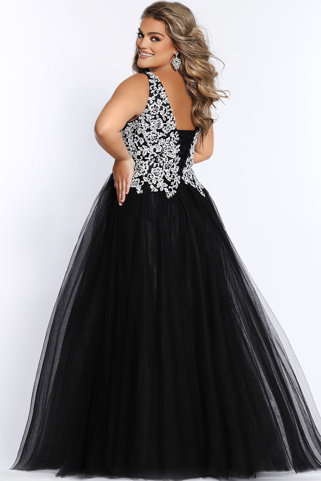 Sydney's Closet SC7291 V neckline lace bodice tulle ball gown prom dress corset formal