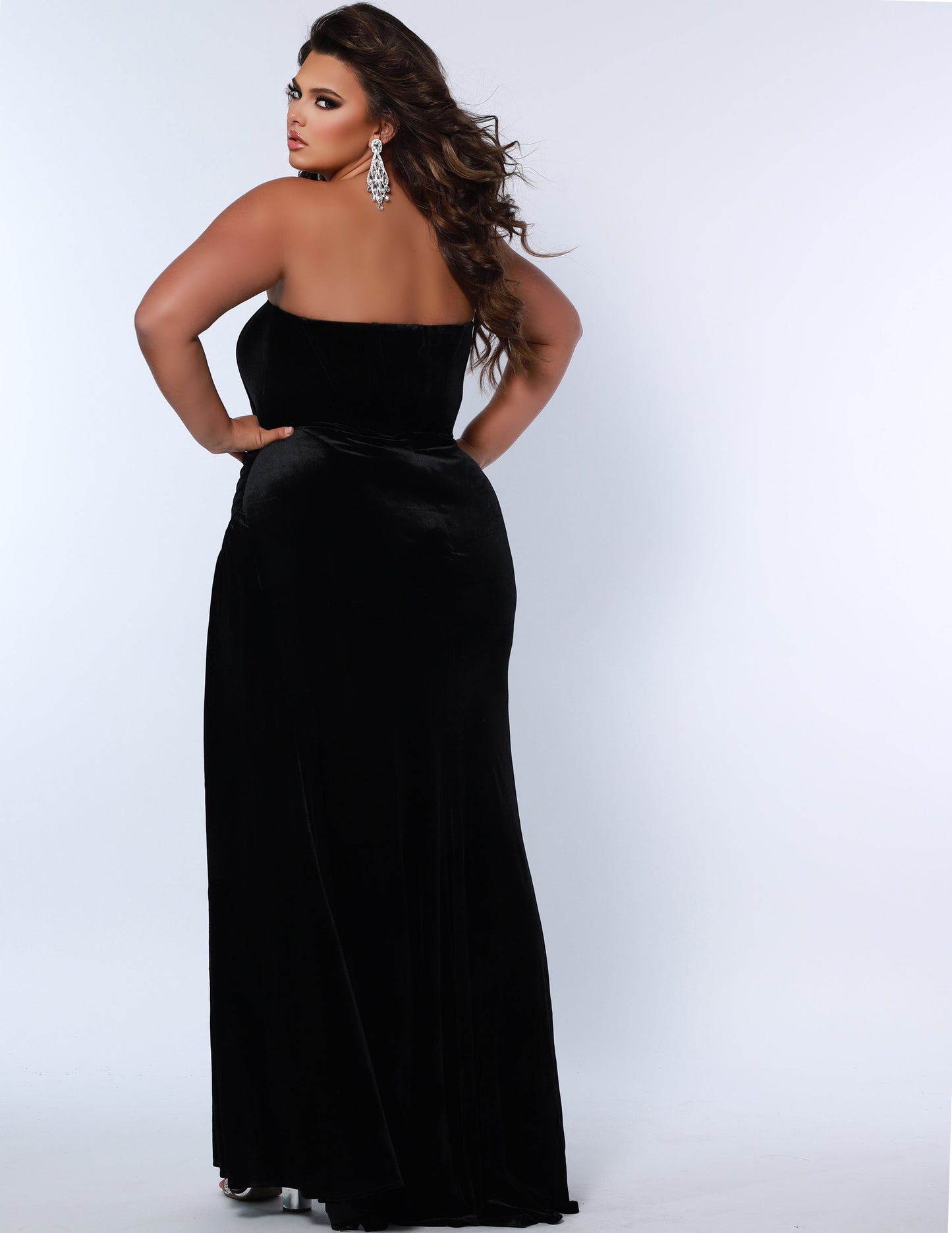 Sydney's Closet SC7342 Size 28 Black Velvet Prom Dress Strapless Evening Gown Fitted Ruched