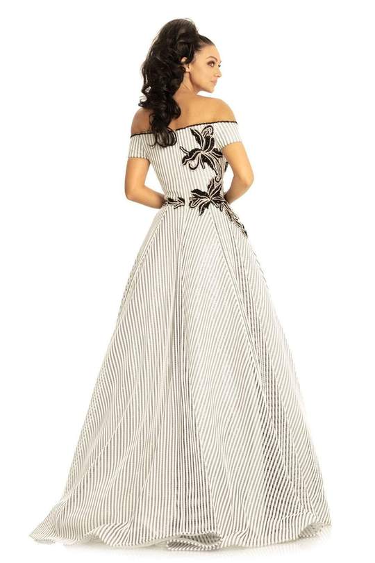 Johnathan Kayne 9048 Size 4, 6 Long Ballgown Black White off the shoulder formal